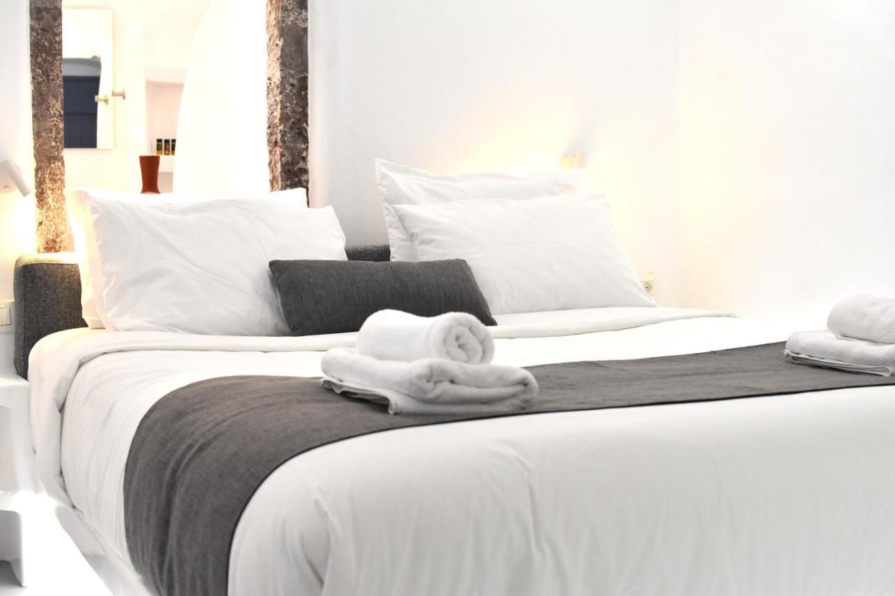 Oinos Luxury Suites Foinikia  Luaran gambar